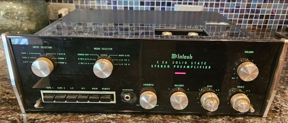 McIntosh C 26 Solid State Stereo Preamplifier
