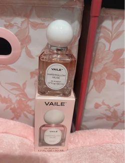 Vaile Marshmallow Muse Eau de Parfum 1.7 oz