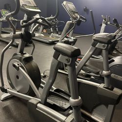 Matrix Commercial Elliptical