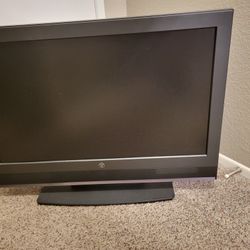 32" Westinghouse TV - $40