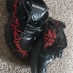 Balenciaga Runners Size 42