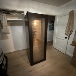 Wine Cellar Fridge - Black -  Holds 240 Bottles