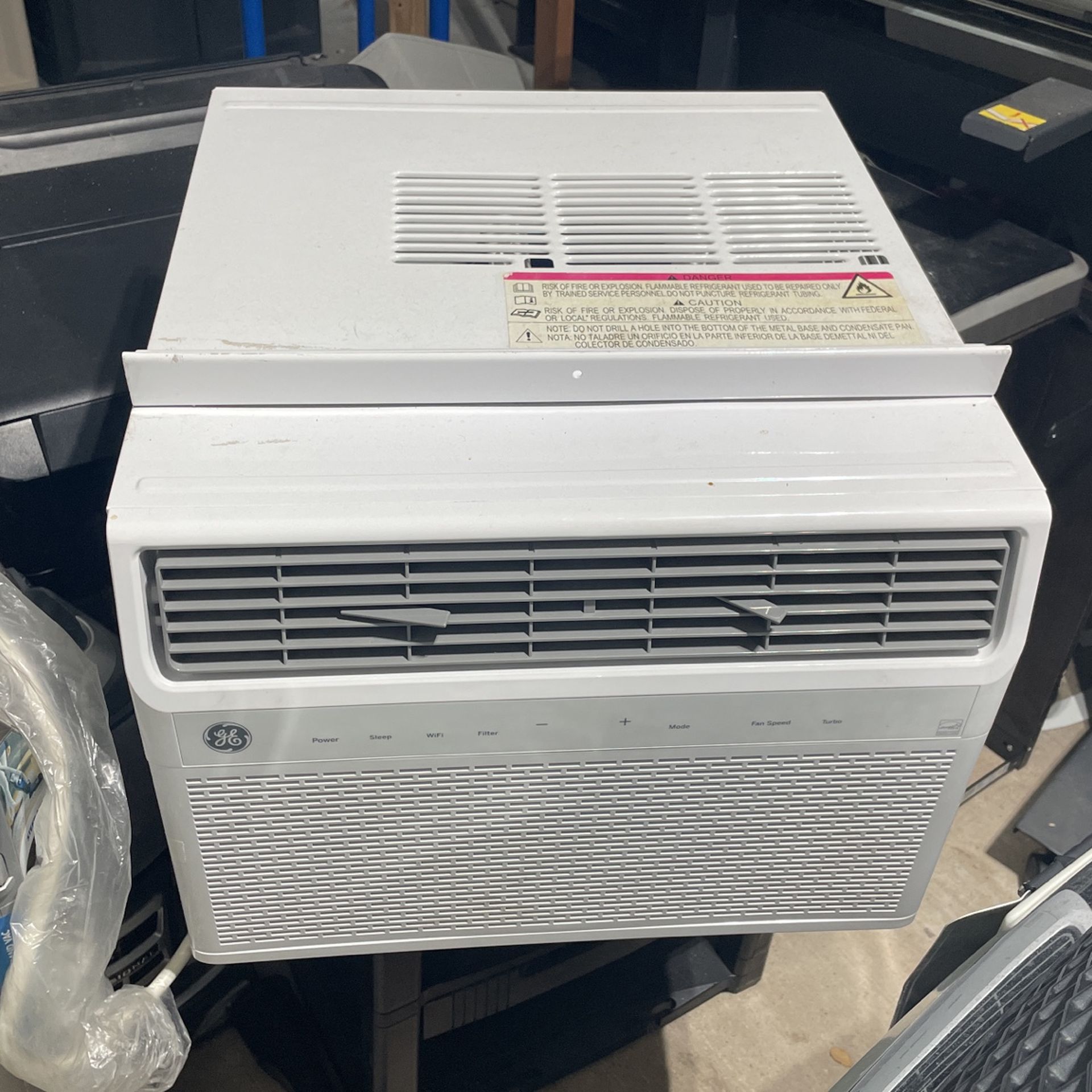 GE 450 Sq for Window AC, 10 BTU