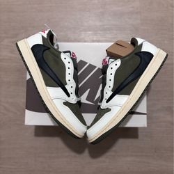 Jordan 1 Low Travis Scott Reverse Olive Size 8.5