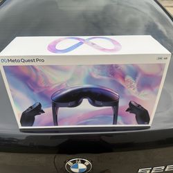 MetaQuest Pro 256GB Brand New