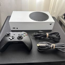 Xbox Series S Complete