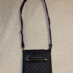 Gucci Small Messenger Bag