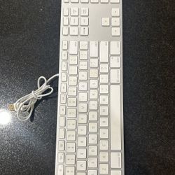 Wired Apple Magic Keyboard