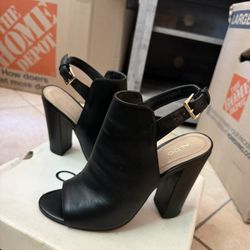 Aldo black leather heels
