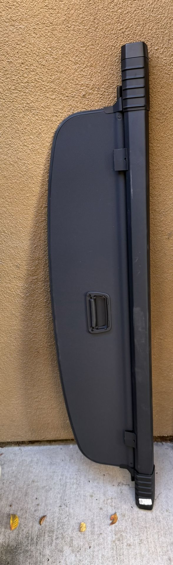 VW Tiguan Trunk Privacy Cover