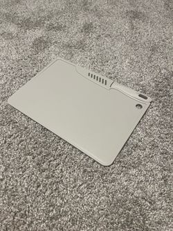 Small cutting board