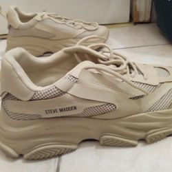 Steve Madden Women's Possession Tan Sneakers 