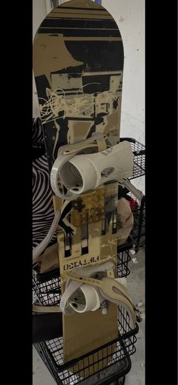 5150 snowboard