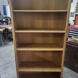  6'  Tall 5 Tier Bookshelf