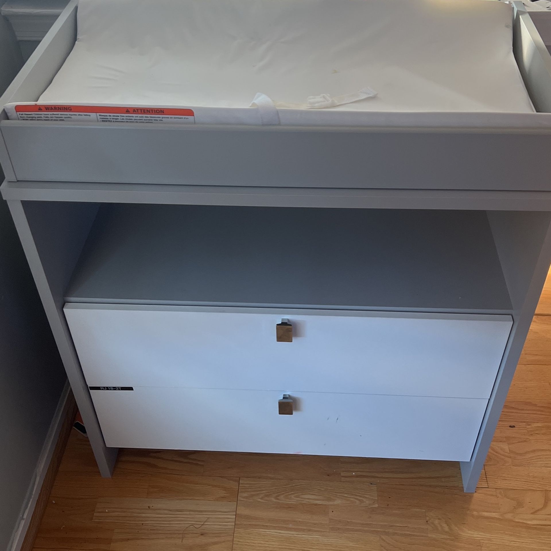 Baby Changing table W/ Drawers