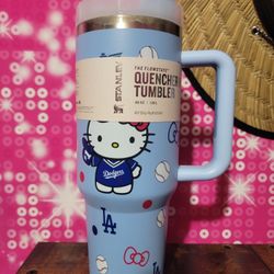 40 Oz Hello Kitty  Dodger Stanley 