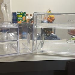 Storage Containers With Drawer