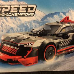 LEGO Speed Champions Audi S1 e-tron quattro Race Car Toy Vehicle, 76921
