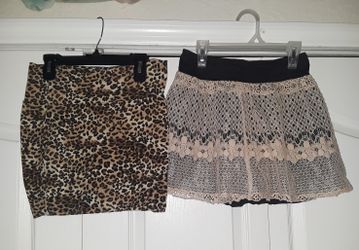 Juniors Skirts Size X small