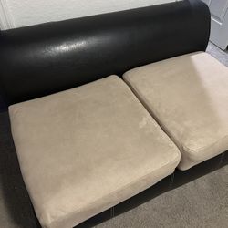 couch  3.5 feet long 