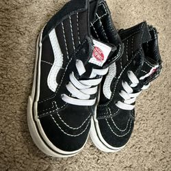 Toddler Vans - Size 5.5