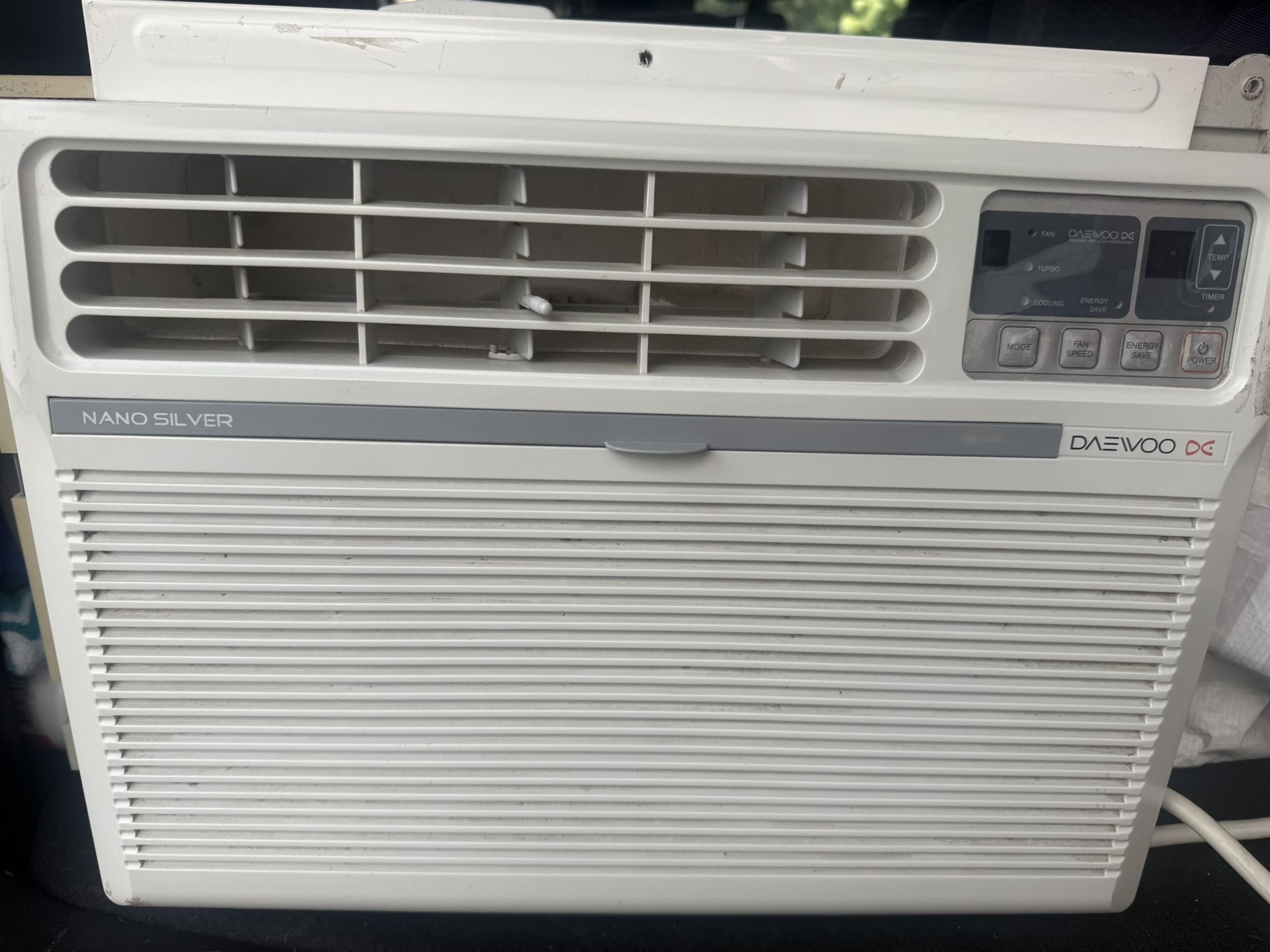 5000 BTU A/C  