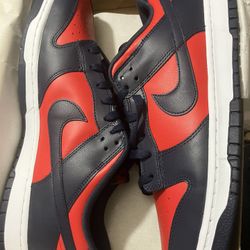 Men’s Nike Dunk Low 