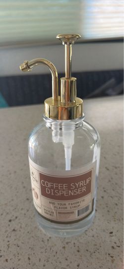 Coffee syrup dispenser