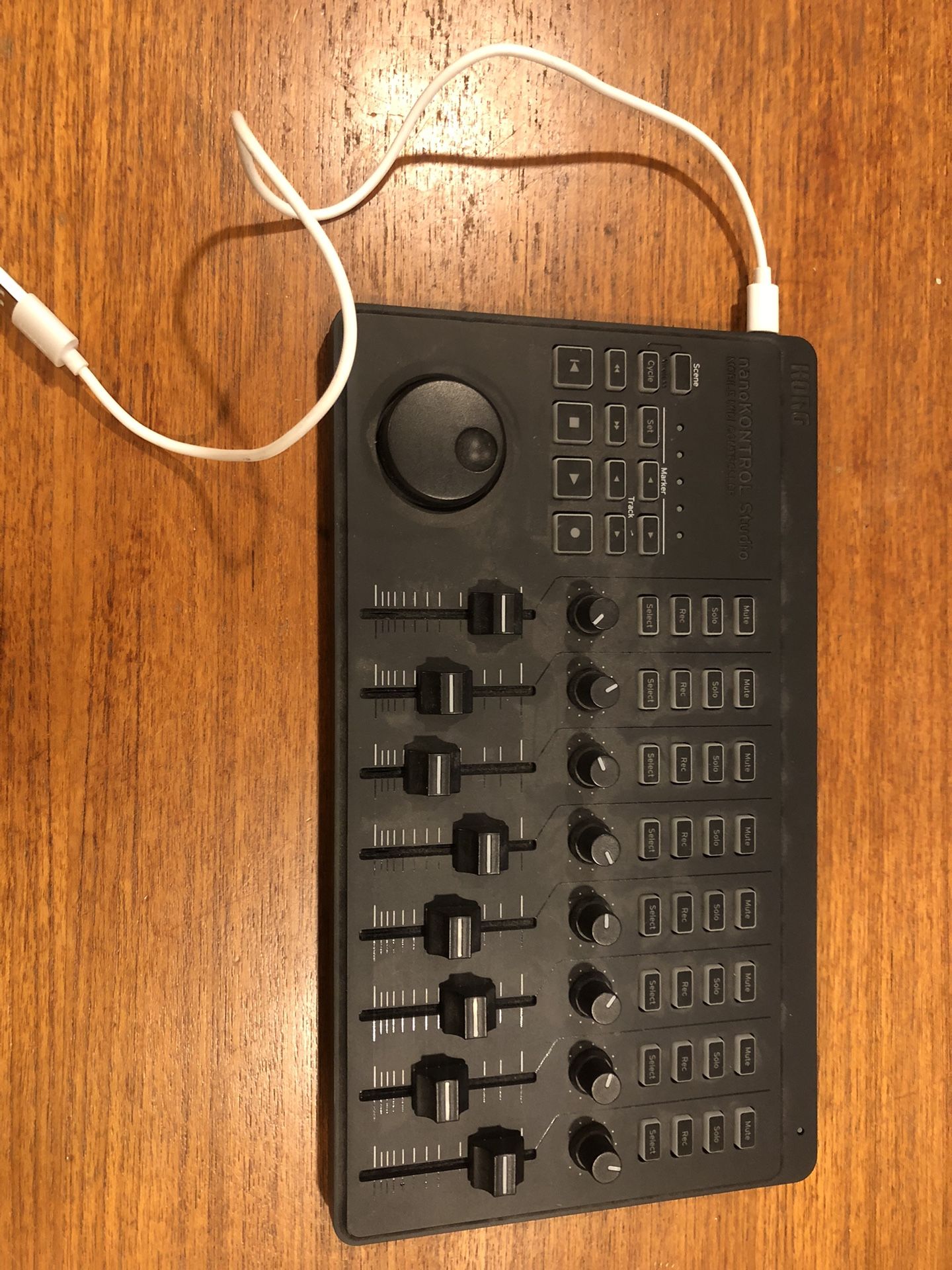 Korg Nanokontrol Studio MIDI Controller Bluetooth And Usb 