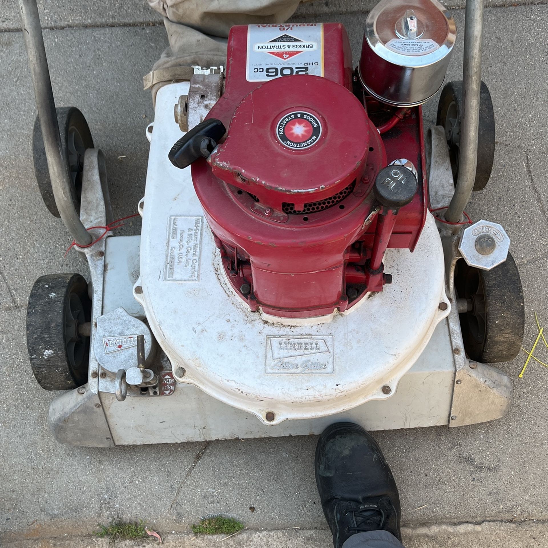 Lindell Litter Gitter