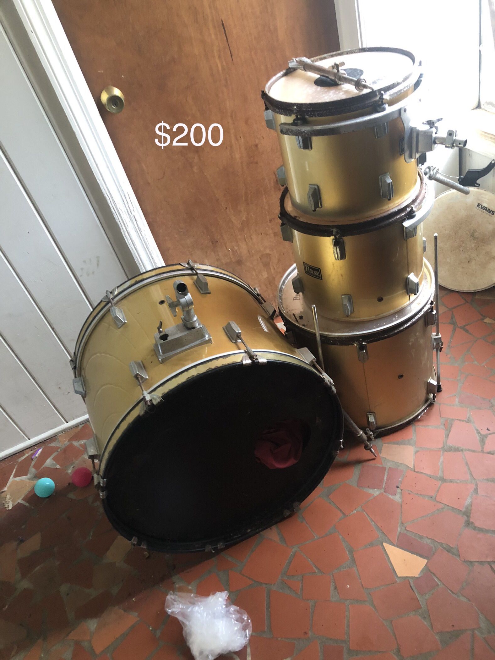 Drum Kit