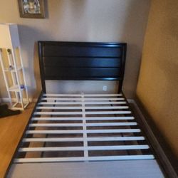 Queen Size Bed Frame 