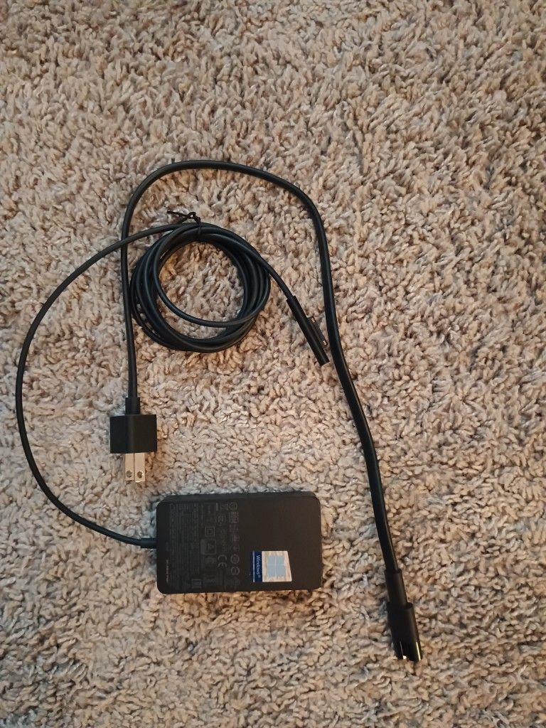 Surface Pro Power Adapter 