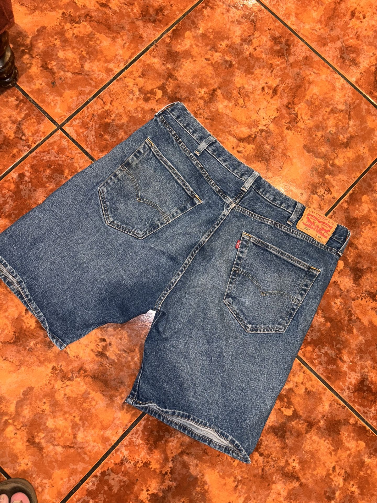 501 Levi’s Shorts
