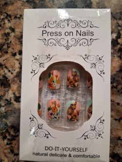 Press On Nails Floral Bunny Design
