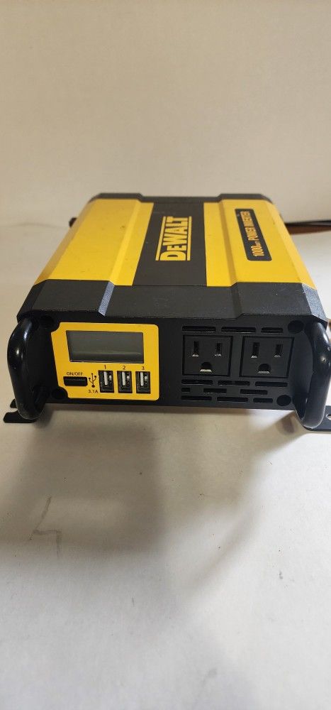 Dewalt 1000 Watt Power Inverter 