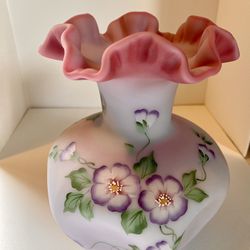 Fenton Pinch Vase