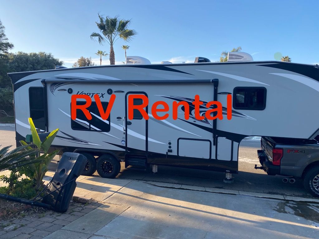 Keystone Hideout Bunk Camper