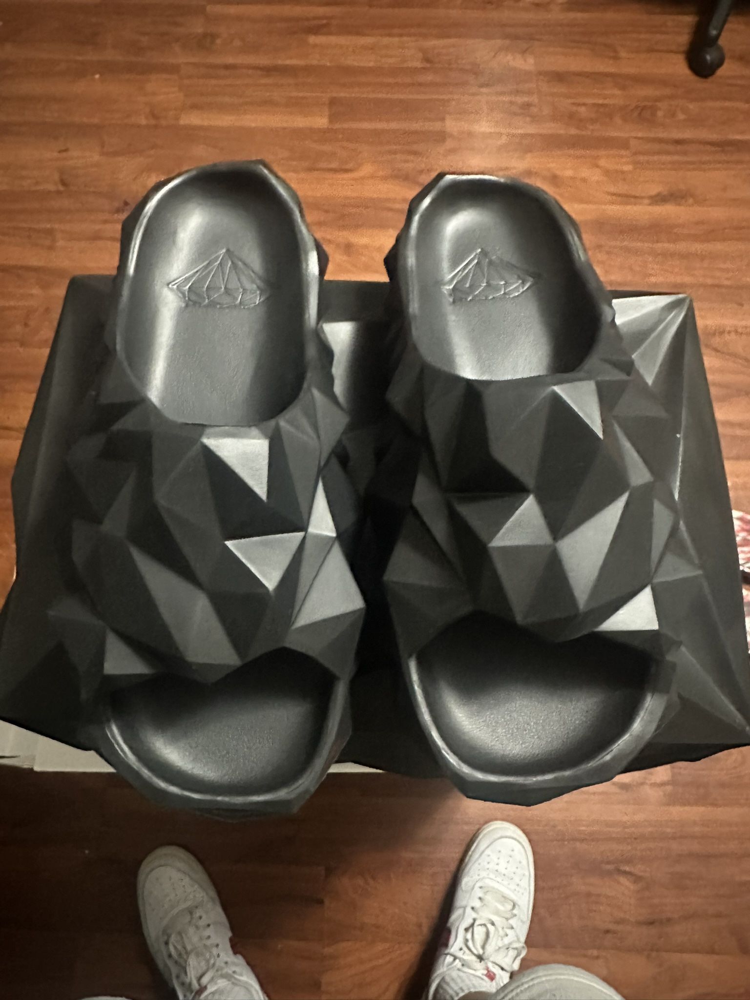 Diamante Slides Size 10