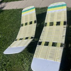 YES! VINTAGE BEACH CHAIRS