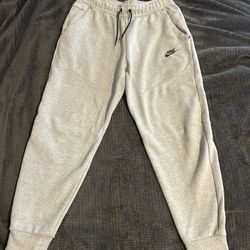 Nike Tech Fleece Sweatpants 