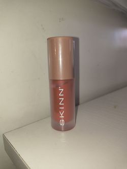 SKINN treatment liquid blush