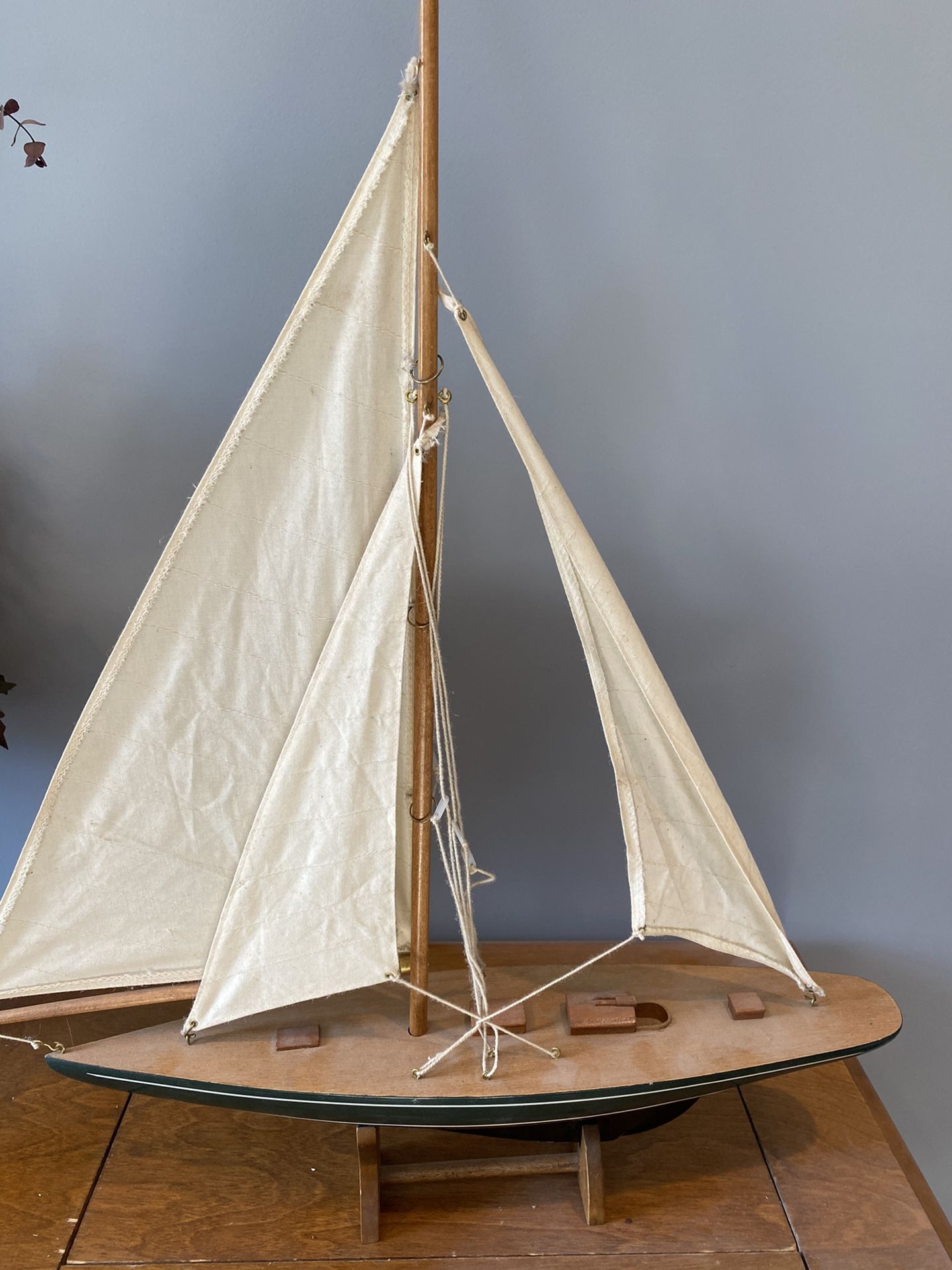 Sail boat with stand