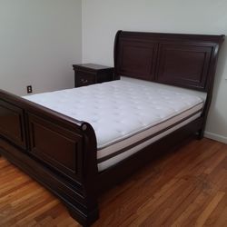 Queen Bed Frame (Mattress Not Included)