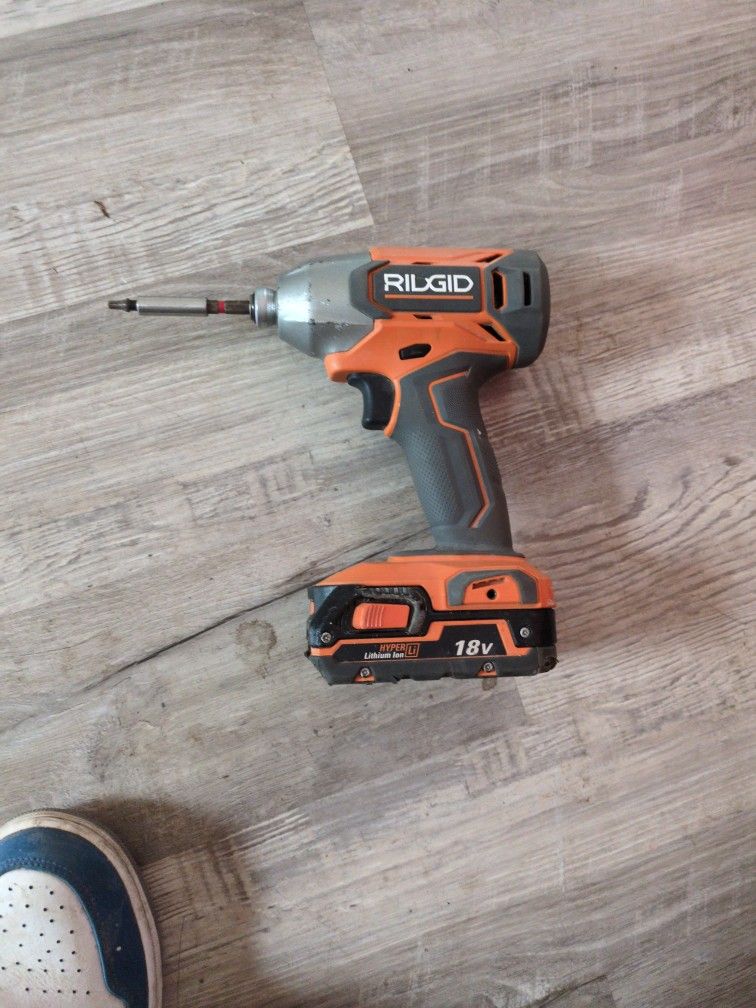 New Used A Couple Times
