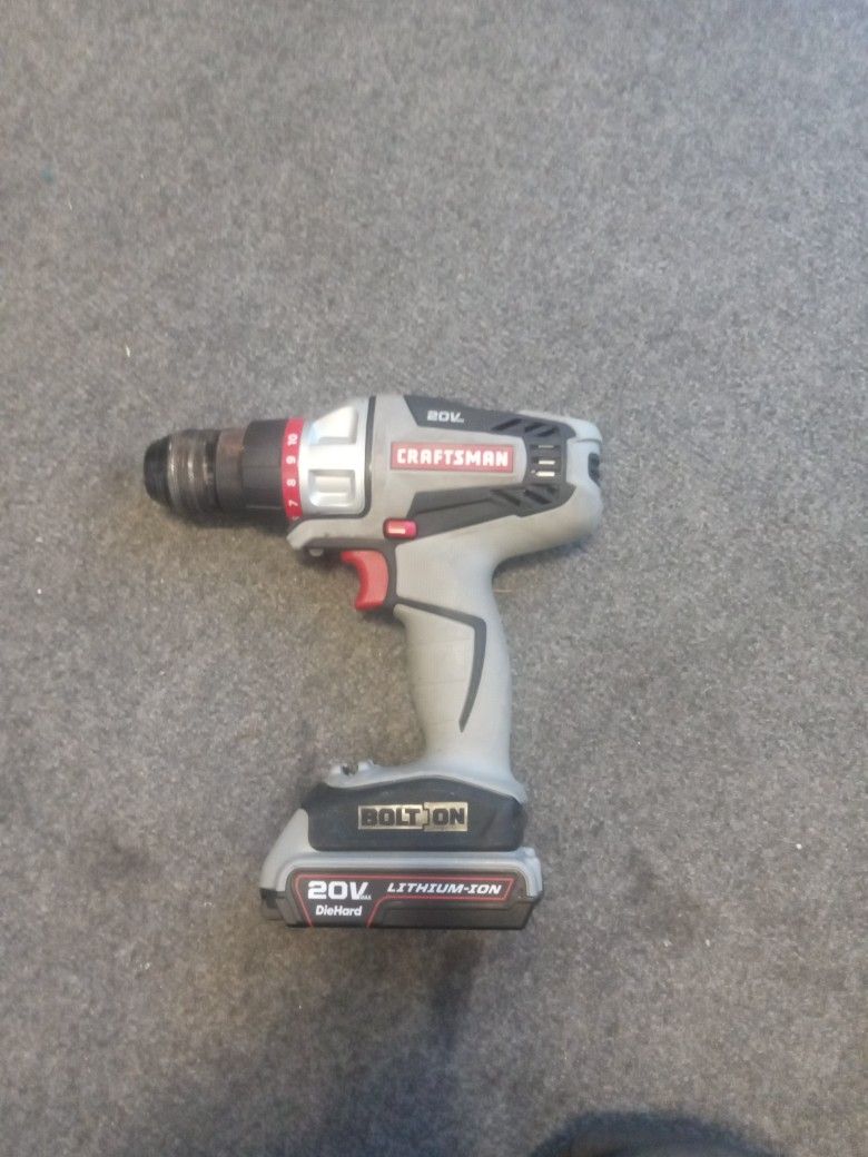 Drill Craftsman 20 V Lithium Ion W/ Battery No Charger $ 30
