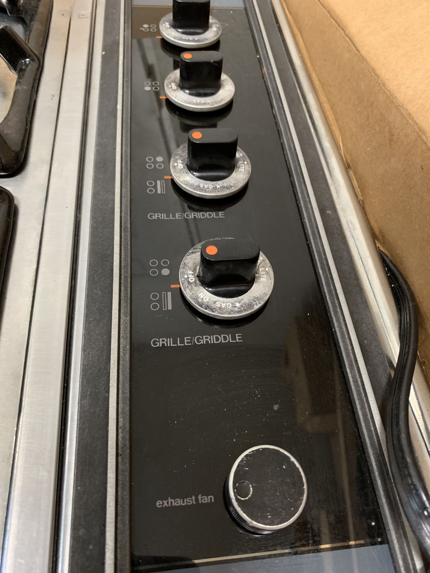 Modern Maid 36” downdraft gas cooktop used for Sale in Portland, OR