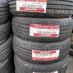 195 65 15 Set Of Tires 