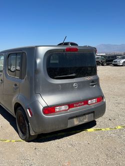 2011 Nissan cube