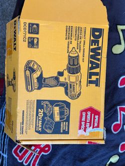 Dewalt compact drill